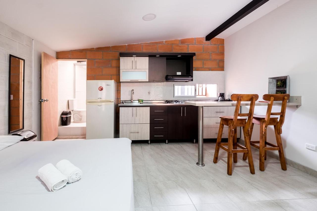 Medellin Backpacker Hostel מראה חיצוני תמונה