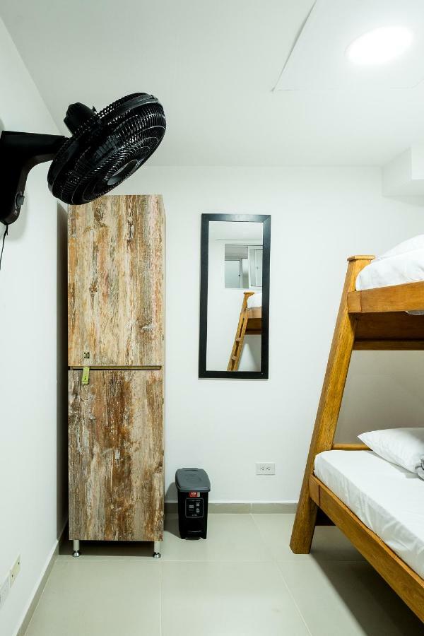Medellin Backpacker Hostel מראה חיצוני תמונה