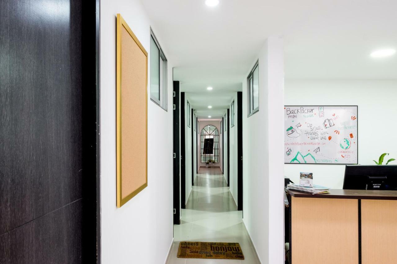 Medellin Backpacker Hostel מראה חיצוני תמונה